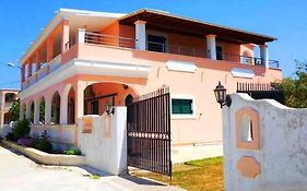 Gerekos Studios And Apartments